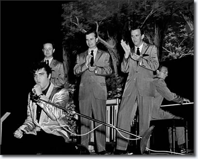 Elvis Presley, The Jordanaires - Gordon Stoker, Neal Matthews, Hugh Jarrett and Hoyt Hawkins on piano - Sick's Seattle Stadium 1957